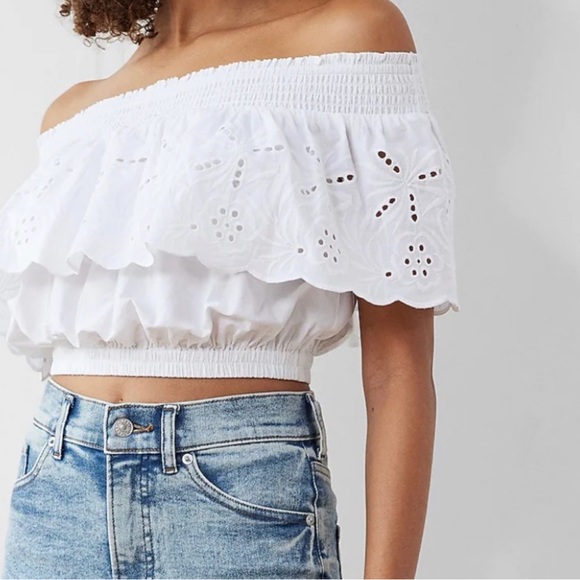 Express 💙 Eyelet Overlay Off The Shoulder Top - Picture 2 of 8